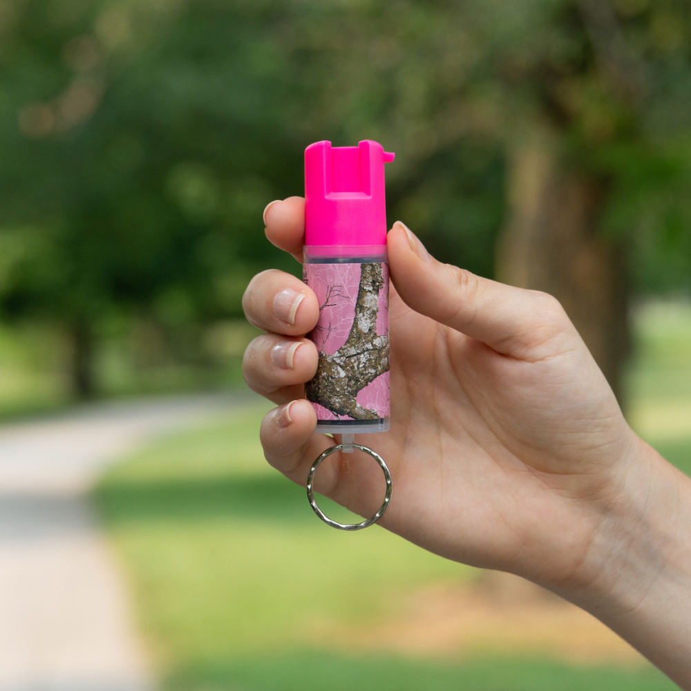 PINK CAMO KEY RING IN SMALL CLAM