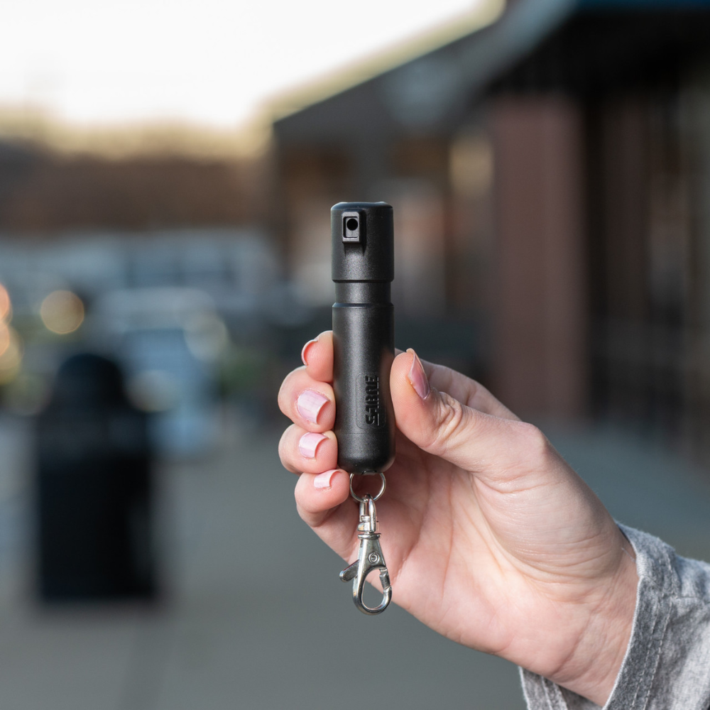 BLACK MIGHTY DISCREET CONE IN SMALL CLAMSHELL
