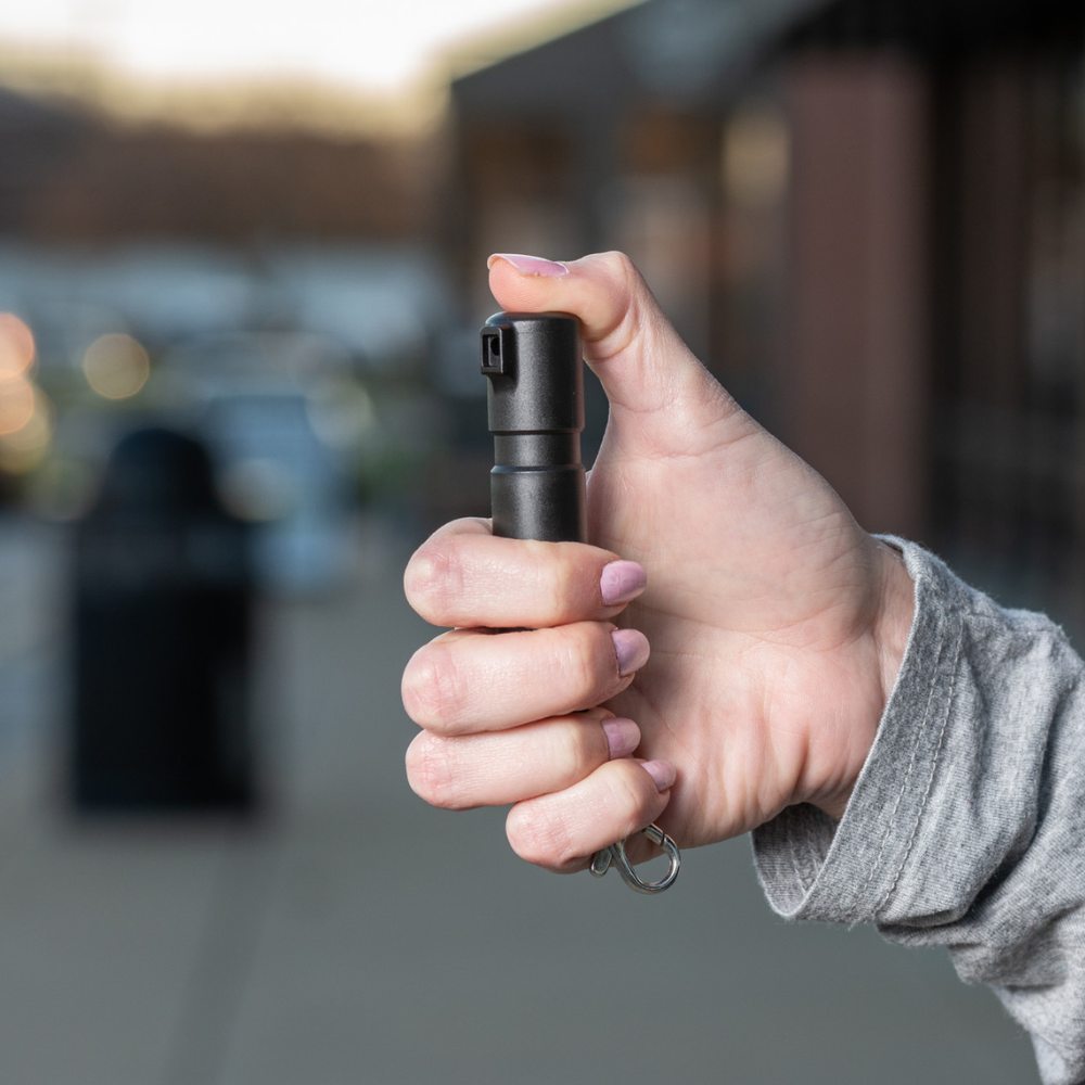 BLACK MIGHTY DISCREET CONE IN SMALL CLAMSHELL
